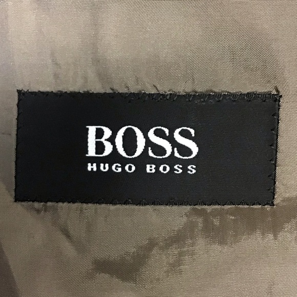 Hugo Boss 48R - Picture 5 of 7